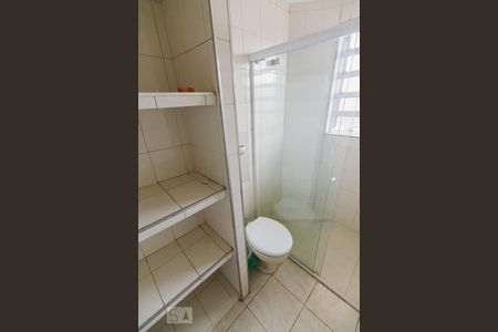 Apartamento à venda com 83m², 2 quartos e sem vagaBanheiro