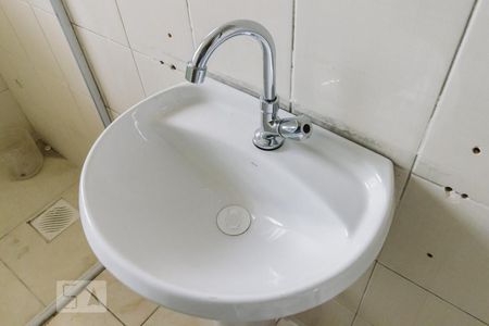 Apartamento à venda com 83m², 2 quartos e sem vagaBanheiro Pia