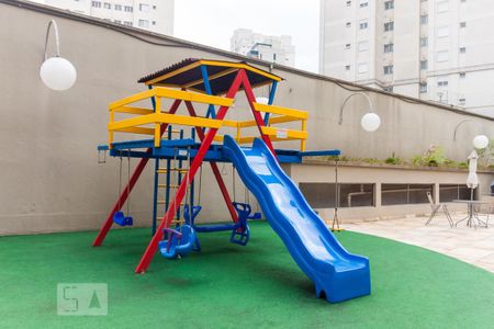 Apartamento para alugar com 70m², 2 quartos e 1 vagaÁrea Comum - Playground