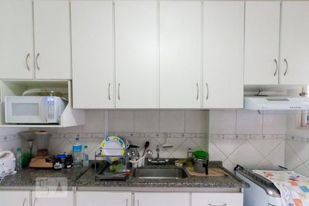 Apartamento para alugar com 70m², 2 quartos e 1 vagaCozinha