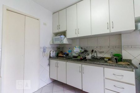 Apartamento para alugar com 70m², 2 quartos e 1 vagaCozinha