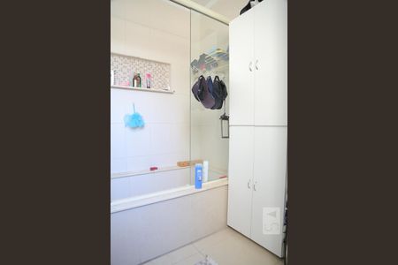 Apartamento à venda com 303m², 5 quartos e sem vagaBanheiro da Suíte