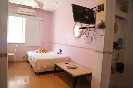 Quarto 1 de apartamento à venda com 5 quartos, 303m² em Copacabana, Rio de Janeiro