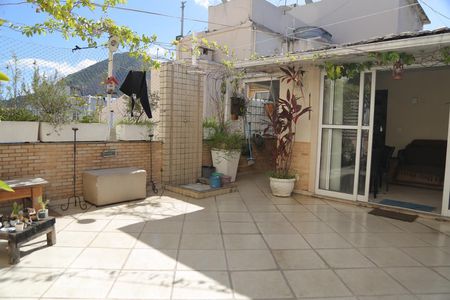 Apartamento à venda com 303m², 5 quartos e sem vagaTerraço 2