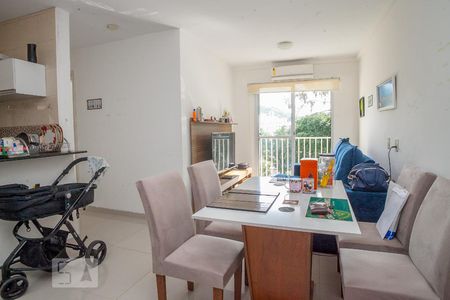 Sala de apartamento à venda com 2 quartos, 52m² em Taquara, Rio de Janeiro