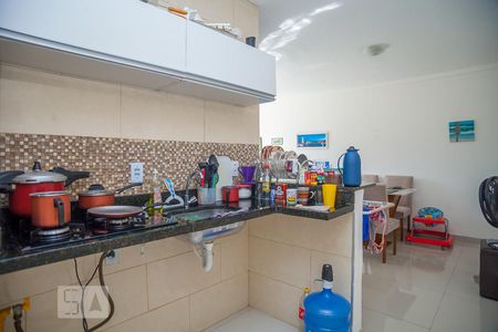 Apartamento à venda com 52m², 2 quartos e 1 vagaCozinha e Área de Serviço