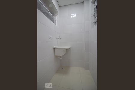 Área de Serviço de kitnet/studio para alugar com 1 quarto, 35m² em Vila Carbone, São Paulo