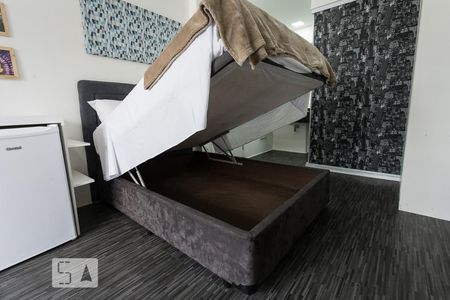 Apartamento à venda com 28m², 1 quarto e 1 vaga Apartamento à venda com 28m², 1 quarto e 1 vagaStudio