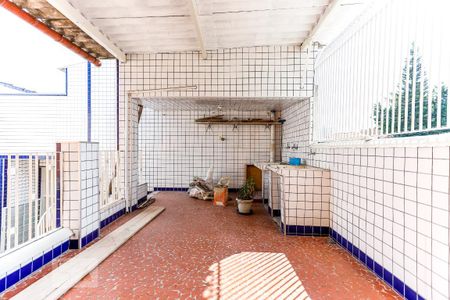 Casa para alugar com 250m², 2 quartos e 3 vagas Casa para alugar com 250m², 2 quartos e 3 vagasÁrea de Serviço