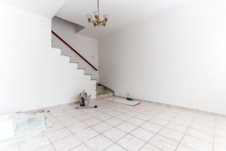 Sala de casa para alugar com 2 quartos, 250m² em Vila Guilherme, São Paulo