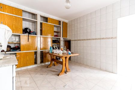 Casa para alugar com 250m², 2 quartos e 3 vagas Casa para alugar com 250m², 2 quartos e 3 vagasCozinha