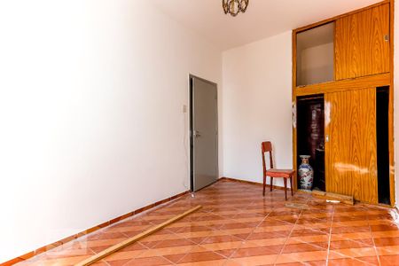 Quarto 2 de casa para alugar com 2 quartos, 250m² em Vila Guilherme, São Paulo