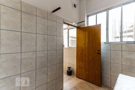 Casa para alugar com 250m², 2 quartos e 3 vagas Casa para alugar com 250m², 2 quartos e 3 vagasQuarto de Serviço