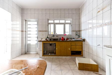 Casa para alugar com 250m², 2 quartos e 3 vagas Casa para alugar com 250m², 2 quartos e 3 vagasCozinha