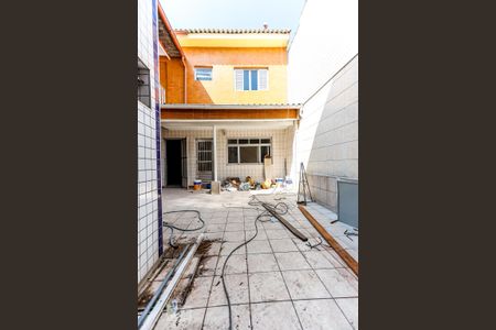 Casa para alugar com 250m², 2 quartos e 3 vagas Casa para alugar com 250m², 2 quartos e 3 vagasQuintal