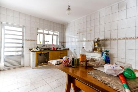 Casa para alugar com 250m², 2 quartos e 3 vagas Casa para alugar com 250m², 2 quartos e 3 vagasCozinha