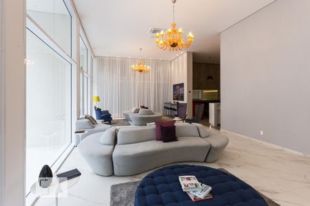 Apartamento à venda com 29m², 1 quarto e 1 vaga Apartamento à venda com 29m², 1 quarto e 1 vagaÁrea comum