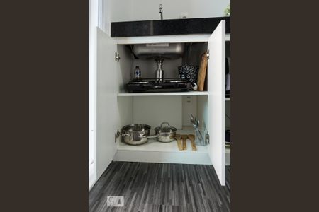 Apartamento à venda com 27m², 1 quarto e 1 vaga Apartamento à venda com 27m², 1 quarto e 1 vagav