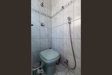 Apartamento à venda com 125m², 3 quartos e 1 vaga Apartamento à venda com 125m², 3 quartos e 1 vagaBanheiro da Suíte