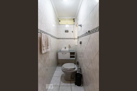 Apartamento à venda com 125m², 3 quartos e 1 vaga Apartamento à venda com 125m², 3 quartos e 1 vagaLavabo