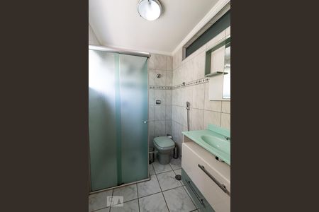 Apartamento à venda com 125m², 3 quartos e 1 vaga Apartamento à venda com 125m², 3 quartos e 1 vagaBanheiro da Suíte