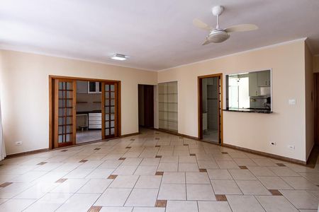 Apartamento à venda com 125m², 3 quartos e 1 vaga Apartamento à venda com 125m², 3 quartos e 1 vagaSala
