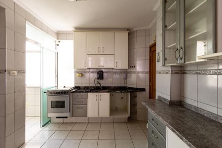 Apartamento à venda com 125m², 3 quartos e 1 vaga Apartamento à venda com 125m², 3 quartos e 1 vagaCozinha