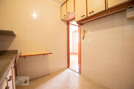 Apartamento para alugar com 68m², 2 quartos e 1 vagacozinha