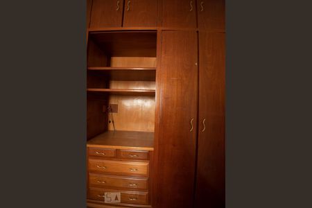 armarios de apartamento para alugar com 2 quartos, 68m² em Jardim Pauliceia, Campinas