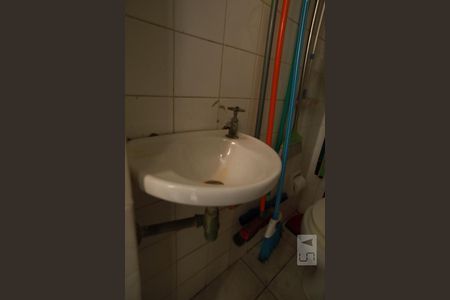 Apartamento à venda com 160m², 4 quartos e 2 vagasBanheiro de Serviço