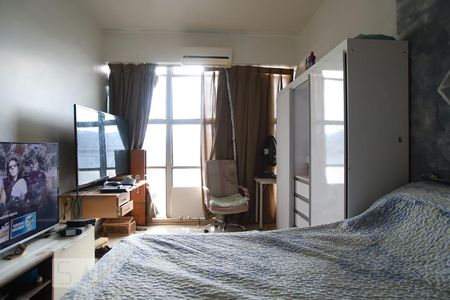 Apartamento à venda com 160m², 4 quartos e 2 vagasQuarto 4