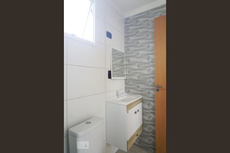Apartamento para alugar com 40m², 2 quartos e 1 vaga Apartamento para alugar com 40m², 2 quartos e 1 vagaBanheiro