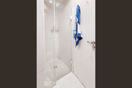 Apartamento para alugar com 110m², 4 quartos e 1 vaga Apartamento para alugar com 110m², 4 quartos e 1 vagaBanheiro Social