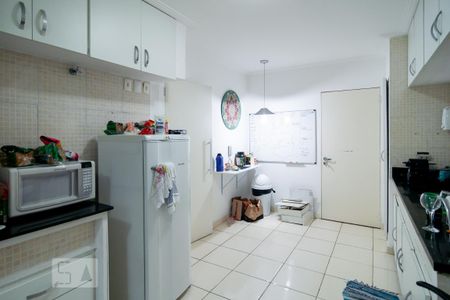 Apartamento para alugar com 110m², 4 quartos e 1 vaga Apartamento para alugar com 110m², 4 quartos e 1 vagaCozinha