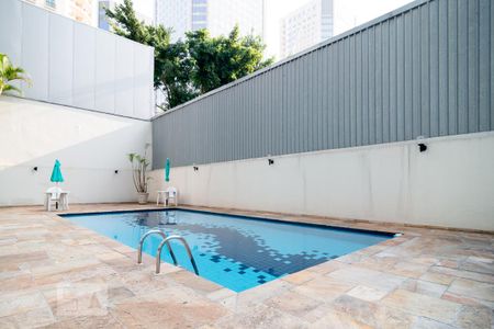 Apartamento para alugar com 110m², 4 quartos e 1 vaga Apartamento para alugar com 110m², 4 quartos e 1 vagaPiscina