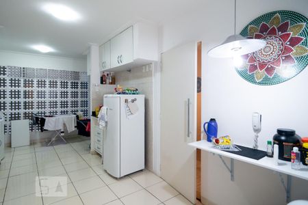 Cozinha de apartamento para alugar com 4 quartos, 110m² em Cidade Monções, São Paulo