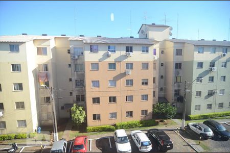 Vista de apartamento à venda com 2 quartos, 44m² em Olaria, Canoas