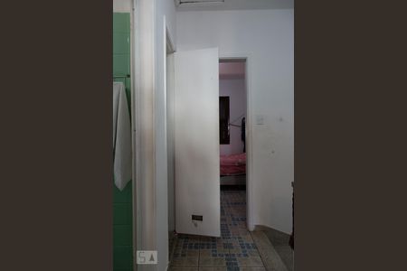 Casa à venda com 96m², 3 quartos e 1 vagaCorredor quartos