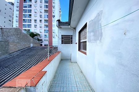 Casa à venda com 250m², 5 quartos e 3 vagas Casa à venda com 250m², 5 quartos e 3 vagasÁrea de Serviço