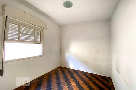 Casa à venda com 250m², 5 quartos e 3 vagas Casa à venda com 250m², 5 quartos e 3 vagasQuarto 5