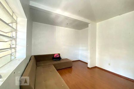 Casa à venda com 250m², 5 quartos e 3 vagas Casa à venda com 250m², 5 quartos e 3 vagasSala 2