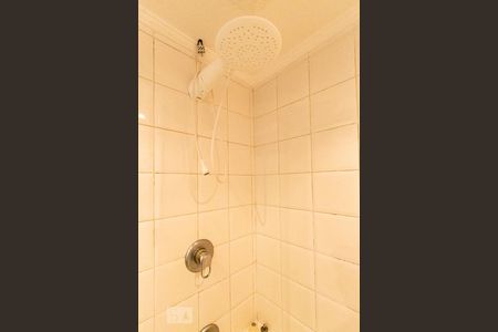Apartamento para alugar com 110m², 3 quartos e 1 vaga Apartamento para alugar com 110m², 3 quartos e 1 vagaBanheiro da Suíte