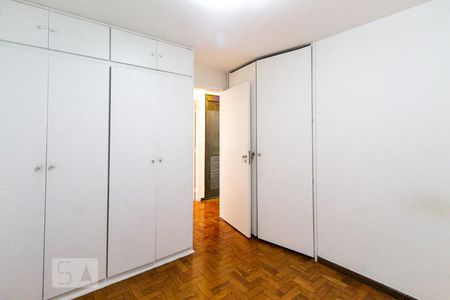 Apartamento para alugar com 110m², 3 quartos e 1 vaga Apartamento para alugar com 110m², 3 quartos e 1 vagaQuarto 2