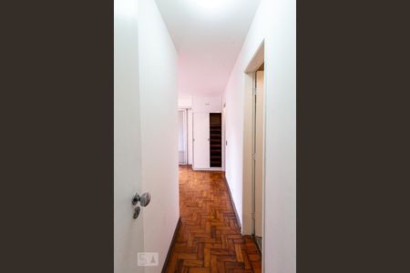 Apartamento para alugar com 110m², 3 quartos e 1 vaga Apartamento para alugar com 110m², 3 quartos e 1 vagaCorredor