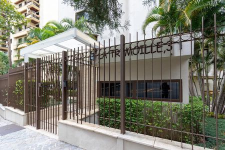 Apartamento para alugar com 100m², 3 quartos e 2 vagasFachada