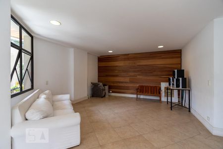 Apartamento para alugar com 100m², 3 quartos e 2 vagasÁrea comum - Salão de festas