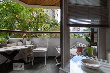 Apartamento para alugar com 100m², 3 quartos e 2 vagasVaranda da Sala