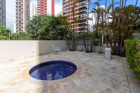 Apartamento para alugar com 100m², 3 quartos e 2 vagasÁrea comum - Piscina