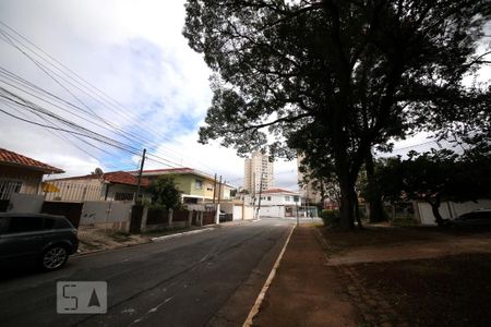 Casa à venda com 358m², 3 quartos e 4 vagasVizinhança