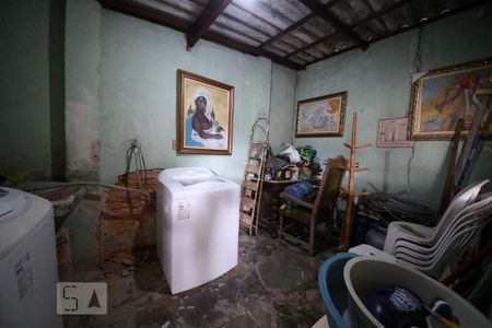 Casa à venda com 358m², 3 quartos e 4 vagasLavanderia 